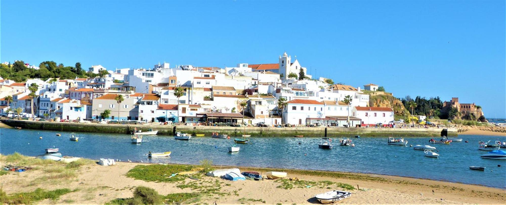 Wonderful Apartment In Ferragudo 2Double Beds Near Beaches And Golf エクステリア 写真